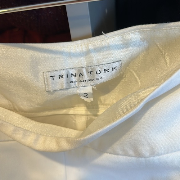Trina Turk ivory side zipper closure trousers size 2 - Picture 2 of 3